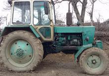 Traktor Yumz-6L