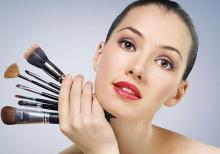 salona tecrubeli uz qas manikur pedikur ustasi lazimdi.isinde mesuliyy