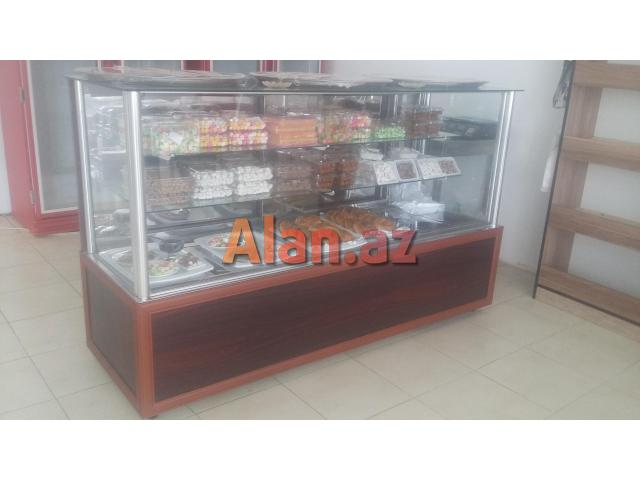 Wirniyyat vitrinleri