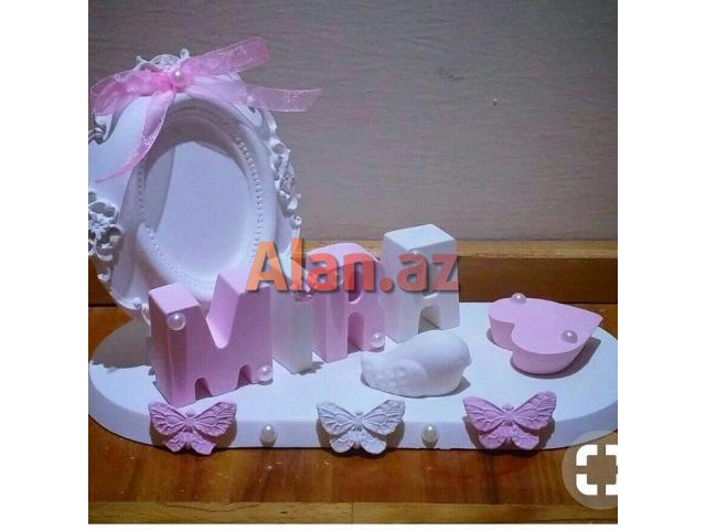 Adiniza ozel suvenerler