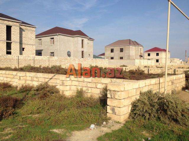 Hövsan qəsəbəsində 4.08 sot. Torpaq sahəsi satılır.