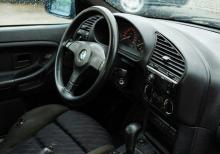 maşın BMW 318 1994 class