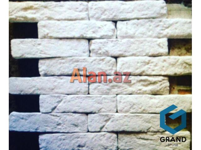 Dekorativ Daşlar (Qabancik)