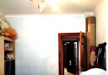 H.Aslanov m. Meqastore supermarketin yanında 72м²  3-otaqlı yaxşı təmirli mənzil