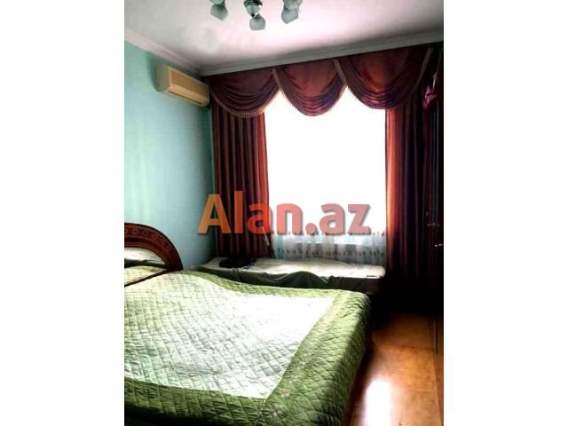 H.Aslanov m. Meqastore supermarketin yanında 72м²  3-otaqlı yaxşı təmirli mənzil