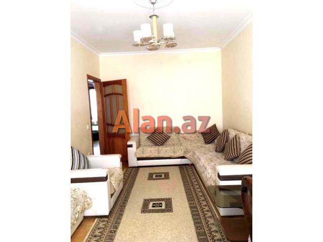 H.Aslanov m. Meqastore supermarketin yanında 72м²  3-otaqlı yaxşı təmirli mənzil