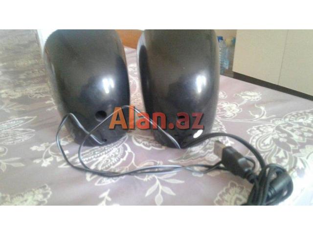 Sütunlar, qarniturlar və mikrofonlar