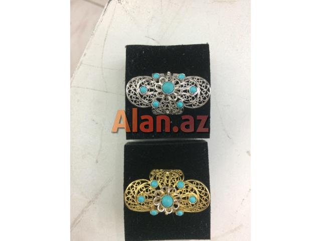 Xanimlar ve beyler ucun qizillar