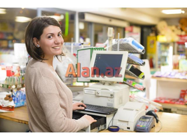 1C 8.3 Ticarət-Anbar proqramı 7.7 versiyasının qiymətinə