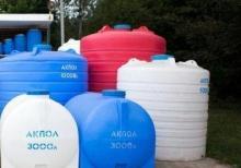 plastik su çənləri