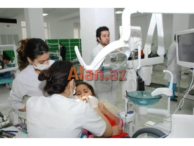 Stomatoloji klinikaya qadın hekim yanına asissent teleb olunur