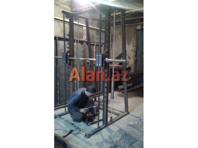 Demir sexine qaynaqci teleb olunur