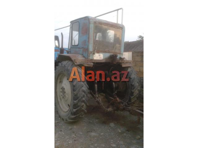 Traktor T28