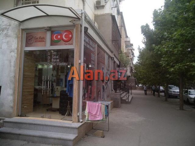 Salona usta komekcisi teleb olunur