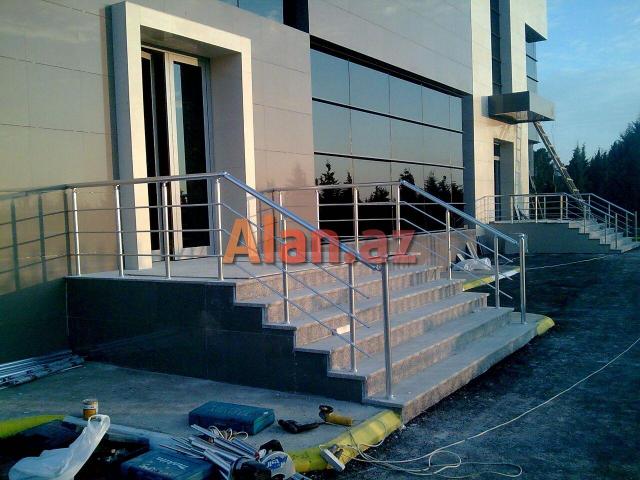 Palikarbonat,Nerj,Dəmir Kanstruksiya,Plastik qapı-pəncərə işləri yüksək səviyyədə