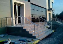 Palikarbonat,Nerj,Dəmir Kanstruksiya,Plastik qapı-pəncərə işləri yüksək səviyyədə