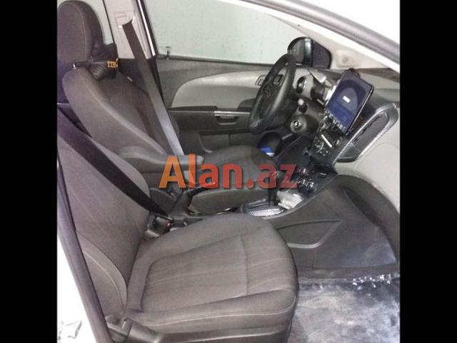 Chevrolet Aveo 2012