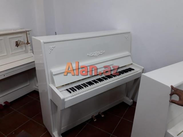 Belarus Piano Satilir