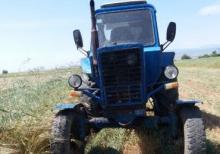 Traktor ve ot bicen ayri ve birlikdede satilir