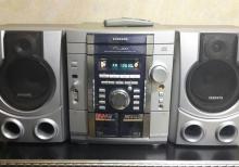 Musiqi mərkəzi. Samsung -60 manat