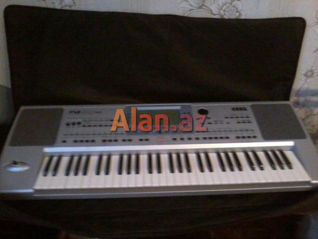 Sintezator Korg PA 50 SD.