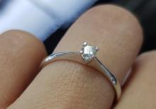 Tek Qas brilantla 750eyar