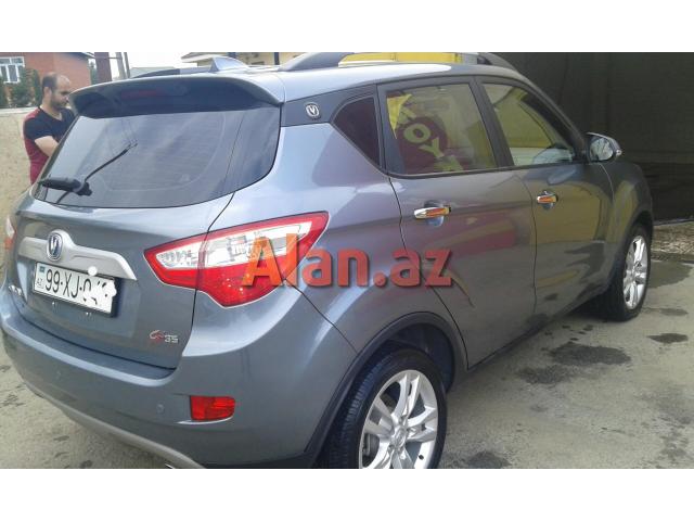 Maşın Möhtəşəm vəziyyətdədi heç problemi vuruğu yoxdu