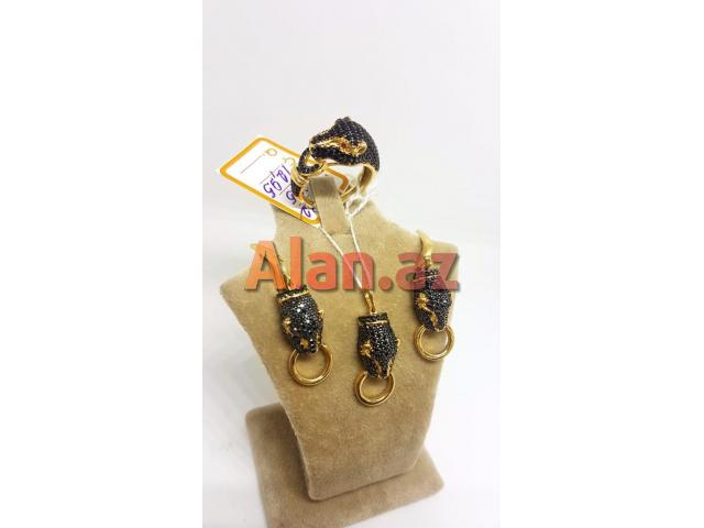 Rus porno videosi: Mast qiz