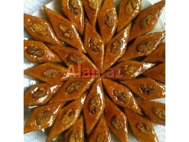 Ev şirniyyatları, ev paxlavaları qozlu, qozlu ev paxlavaları, hazır paxlava xəmiti