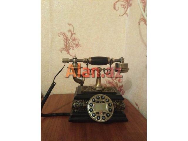 Telefon qedimi telefonlardan secilmir klassikdir