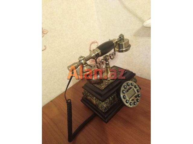 Telefon qedimi telefonlardan secilmir klassikdir