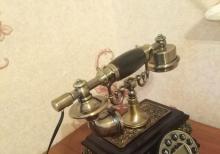 Telefon qedimi telefonlardan secilmir klassikdir