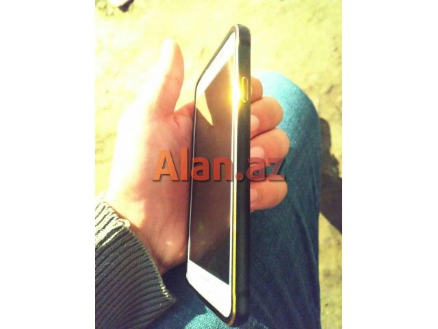 Samsung galaxy Alpha 32 yadaş 3 ram