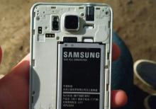 Samsung galaxy Alpha 32 yadaş 3 ram