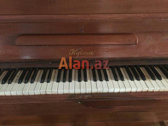 KUBAN piano