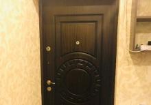 8km bazari, 251 nomreli litsey-mektebin yanindaki yeni tikilide 90м² 2 otag super temirli menzil