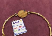 Qizil 585 prob qolbaq pandora  modeldir. Klon uzerinde ayetel kursi qeyd olunub.