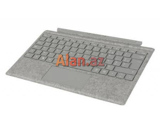 Microsoft Surface Pro 4 Type Cover Keyboard