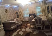 Tecili 2 mertebeli villa satilir