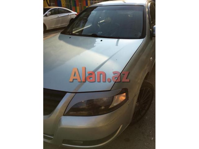Nissan Sunny 2007