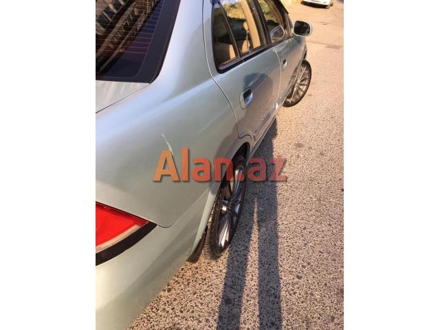 Nissan Sunny 2007