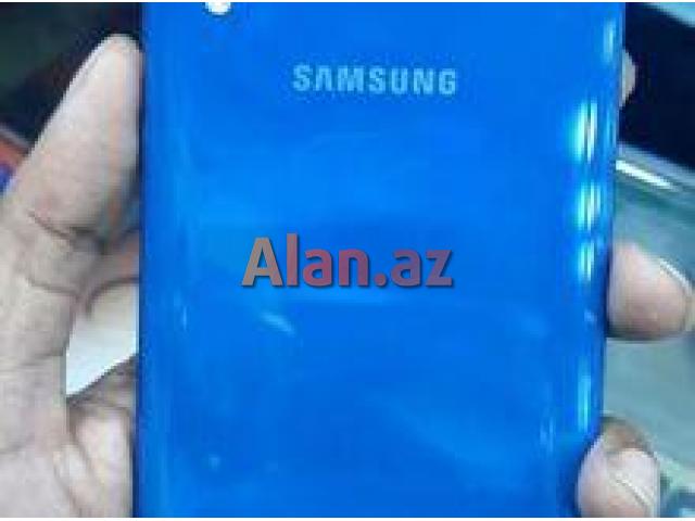 Samsung Galaxy A50, 64GB