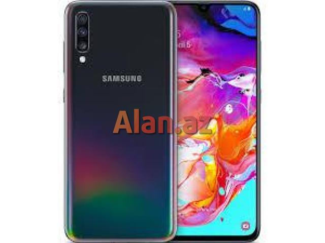 Samsung A70