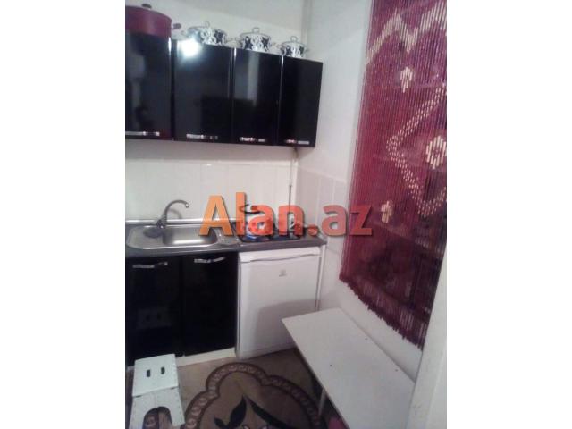 Tarqovuda 2 otaq satılır