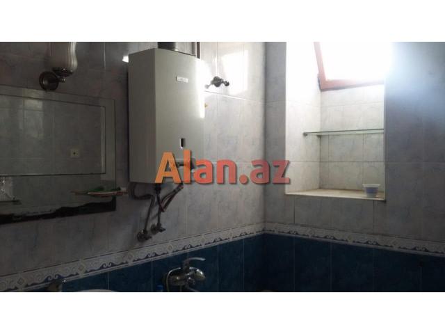 Azadliq pr. Koroqlu parkinin yani, Monolit bina.