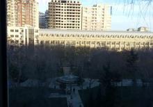 Azadliq pr. Koroqlu parkinin yani, Monolit bina.