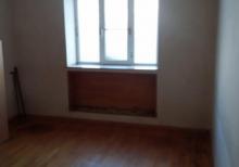 Azadliq pr. Koroqlu parkinin yani, Monolit bina.