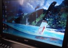 Acer slim core i5(4-cü nəsil+4 GB Nvidia Geforce GT 840M)Noutbuk