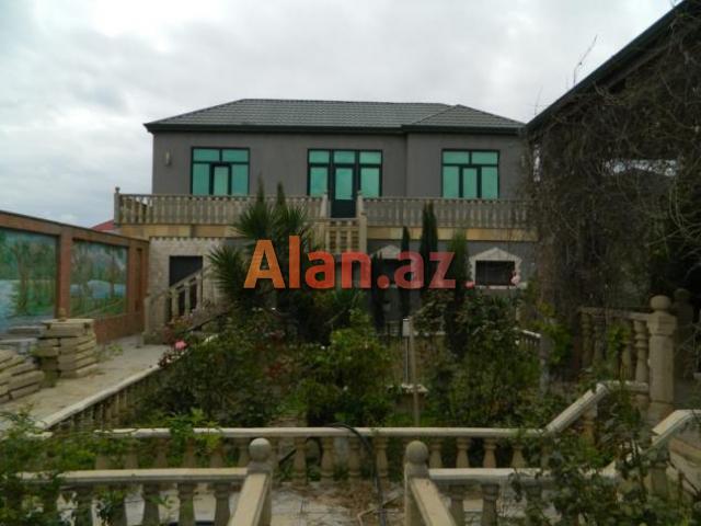 Savalanda 12 sotun icinde alti qaraj ustde 2 otaq 120м² həyət evi
