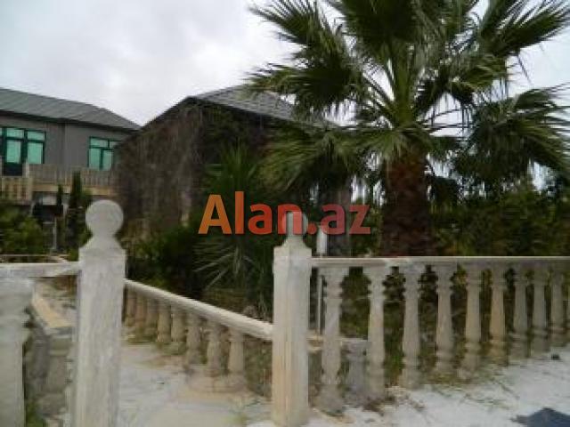 Savalanda 12 sotun icinde alti qaraj ustde 2 otaq 120м² həyət evi